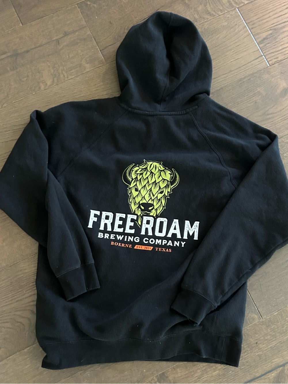 Free Roam Brewery Boerne Texas Black Logo Hoodie Sweatshirt Large